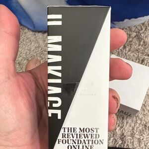 IL MAKIAGE Foundation woke up like this 025